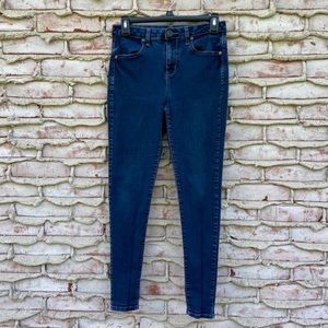 Blue High-Rise Jegging